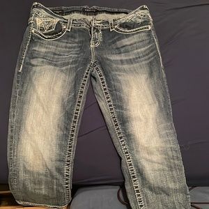 Vigoss by Maurice’s. Denim capri pant. Size 11/12.